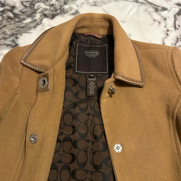 vintage long tan coach coat - Picture 4 of 5